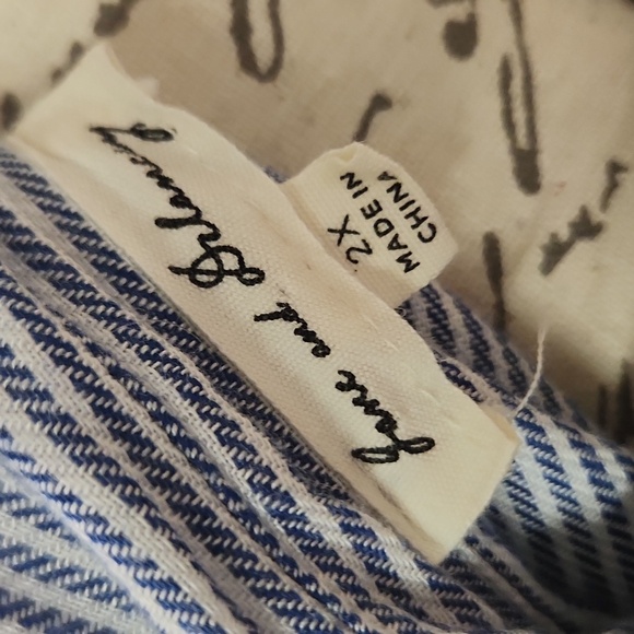 Jane and Delancey Blue and White Striped Button Down Shirt Size 2X - Picture 6 of 7